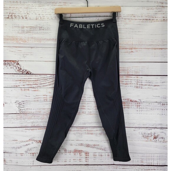 Fabletics Leggings Women Size S Black Sync Seamless High Waisted 7/8 Mesh Panel - Picture 1 of 10